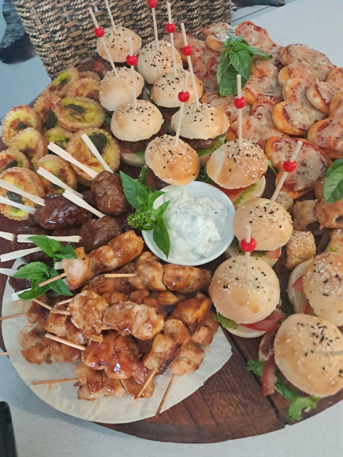 Gourmet Savoury Platter (Serves 10-12)